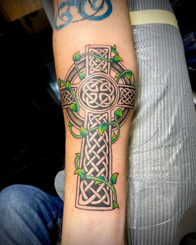 30 Pretty Celtic Cross Tattoos You Will Love