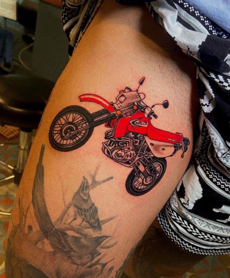 30 Pretty Motorcycle Tattoos You Will Love to Try