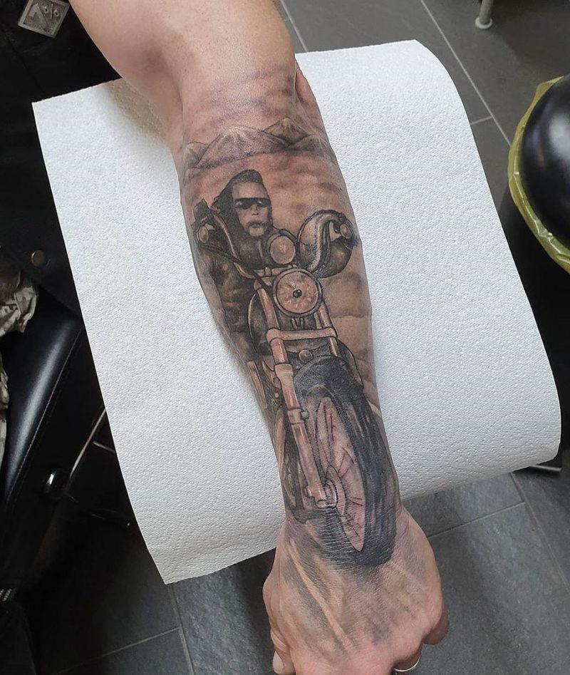 30 Pretty Biker Tattoos You Will Love