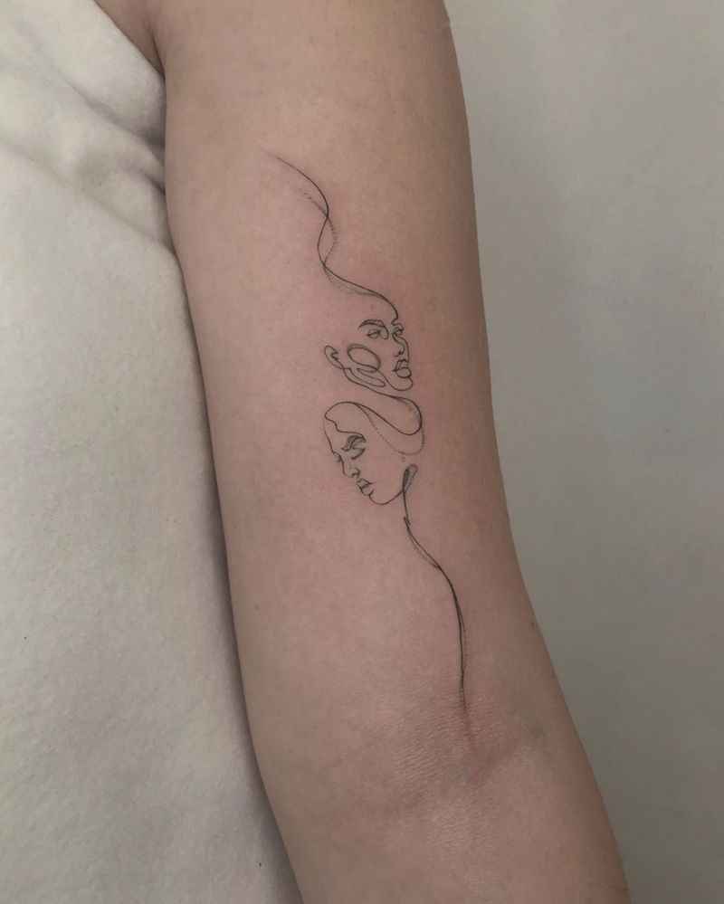 30 Pretty Gemini Tattoos to Inspire You