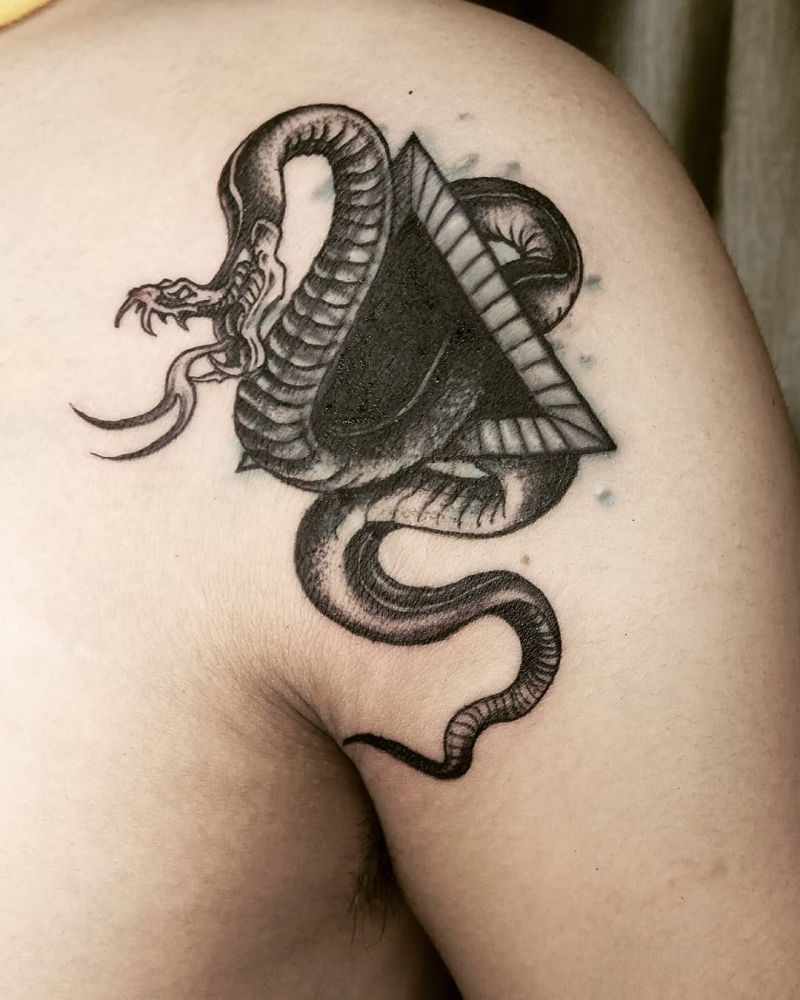 30 Pretty Viper Tattoos You Will Love