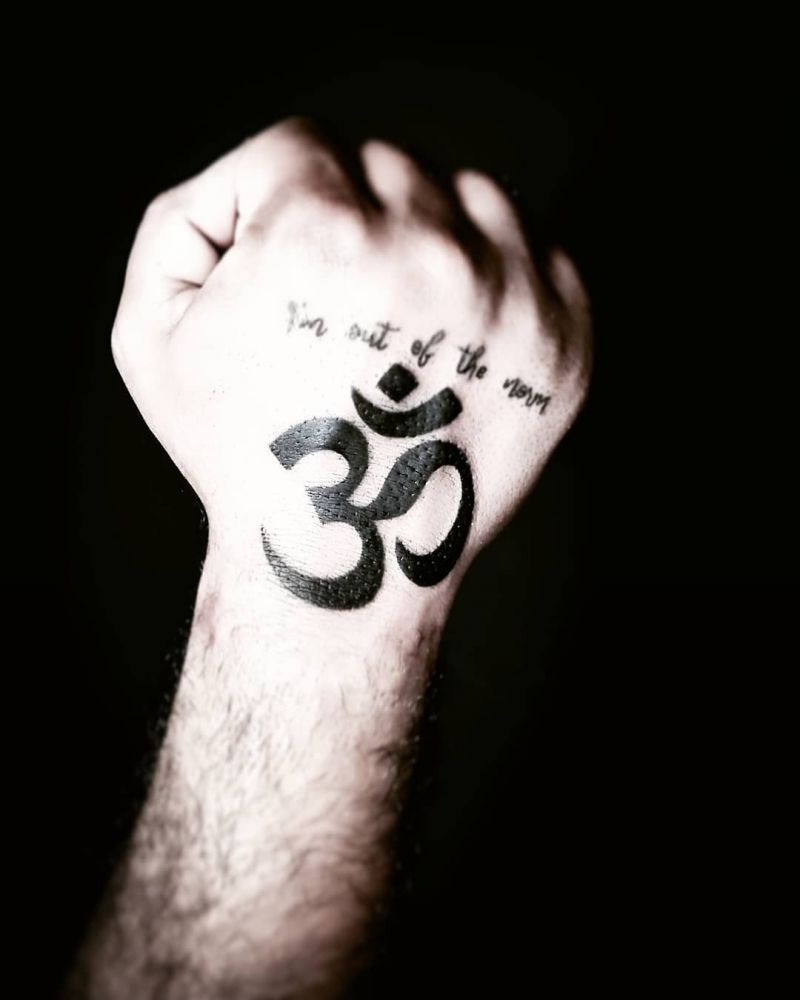 30 Pretty AUM Tattoos to Inspire You