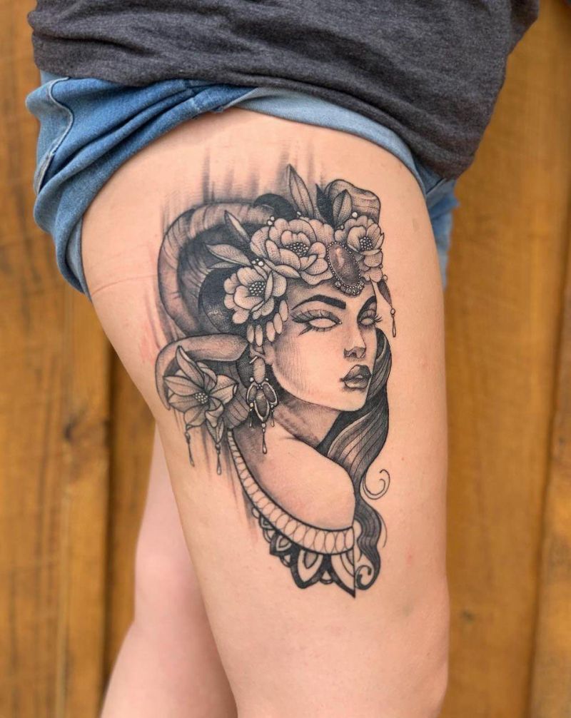 30 Pretty Lady Face Tattoos You Will Love