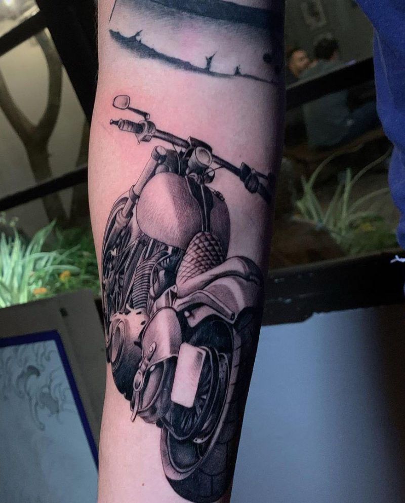 30 Pretty Motorcycle Tattoos You Will Love to Try