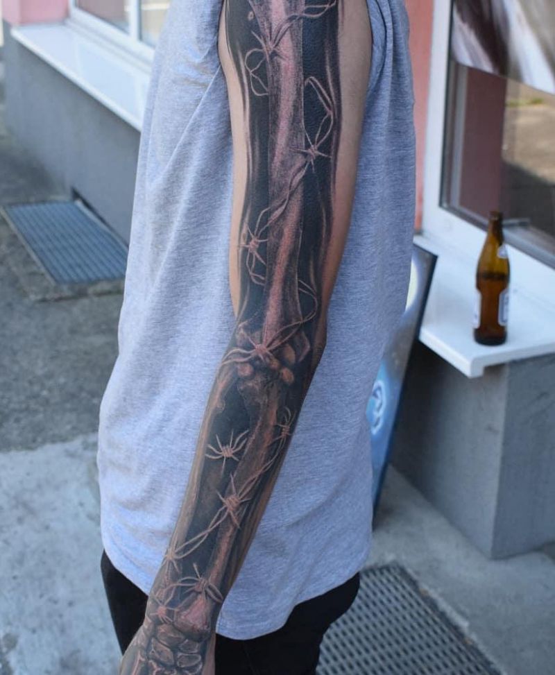 30 Pretty Skeleton Tattoos That You Can't Miss