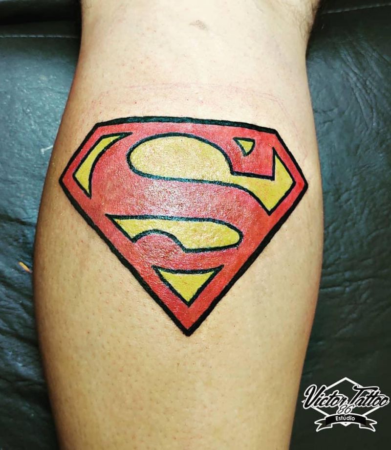 30 Pretty Superman Tattoos that Can Enhance Your Temperament