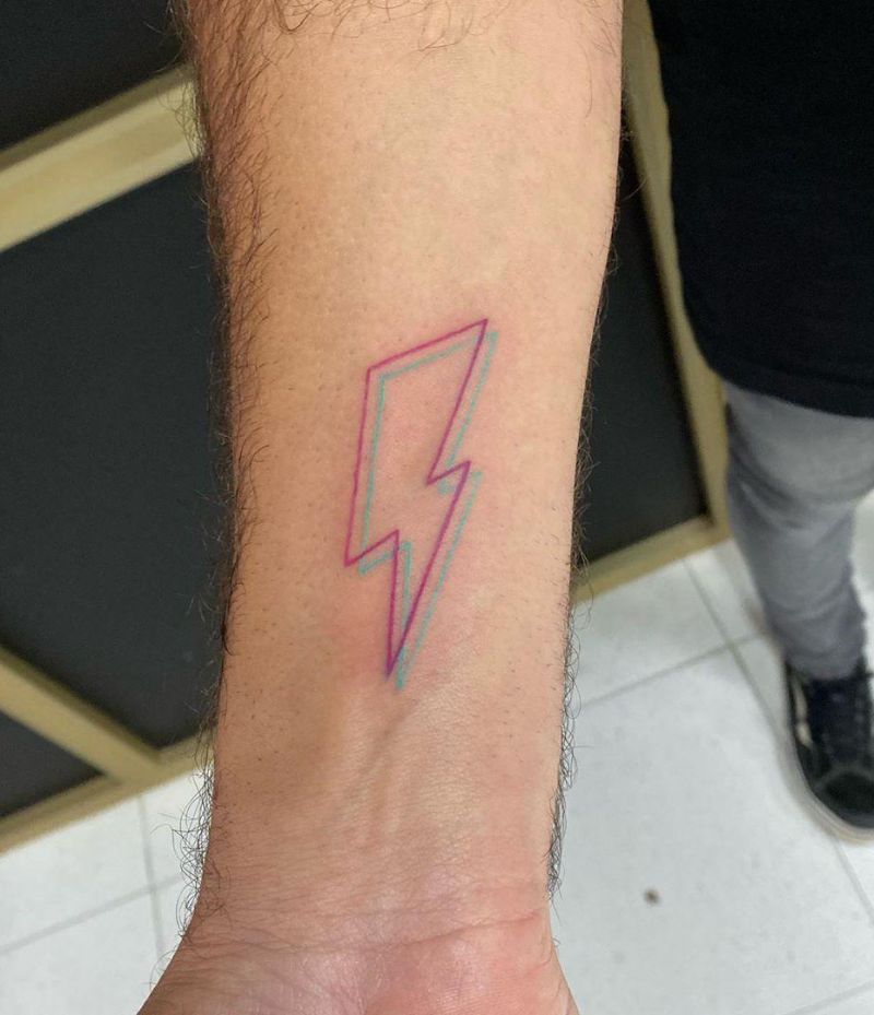 30 Pretty Lightning Tattoos You Will Love