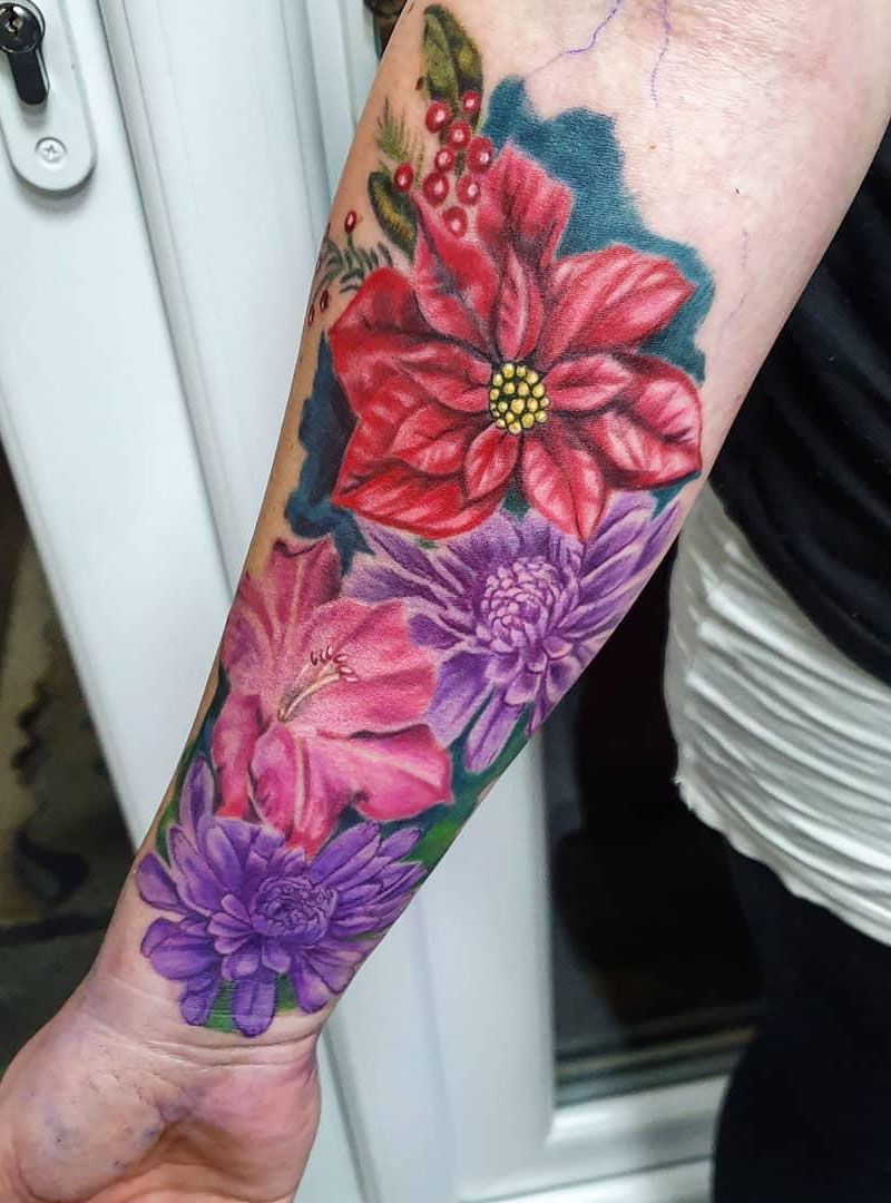 30 Pretty Poinsettia Tattoos You Must Try