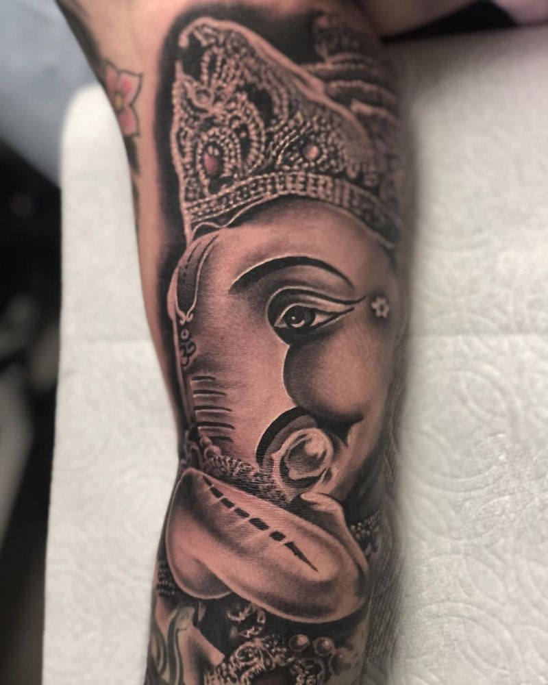 30 Pretty Ganesha Tattoos Make You Charming