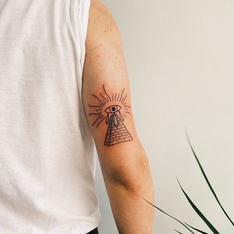 30 Pretty Pyramid Tattoos Add Mystery to You