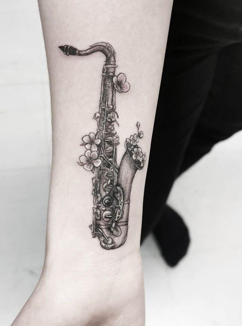 30 Pretty Saxophone Tattoos Show Your Temperament