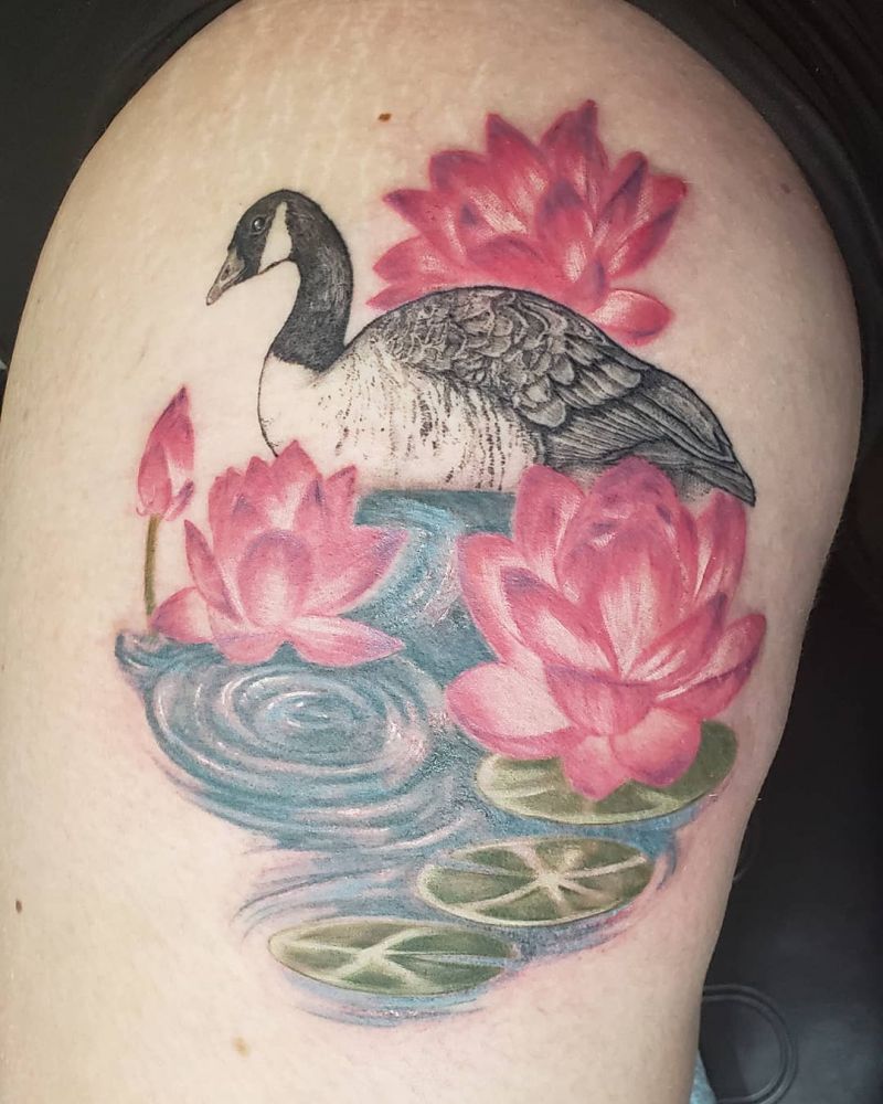 30 Pretty Goose Tattoos Make You Elegant and Beautiful