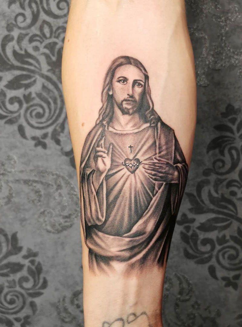 30 Perfect Jesus Tattoos to Inspire You