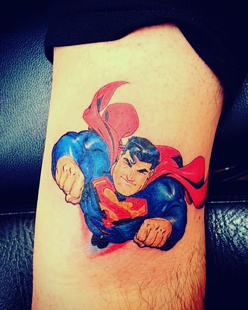 30 Pretty Superman Tattoos that Can Enhance Your Temperament