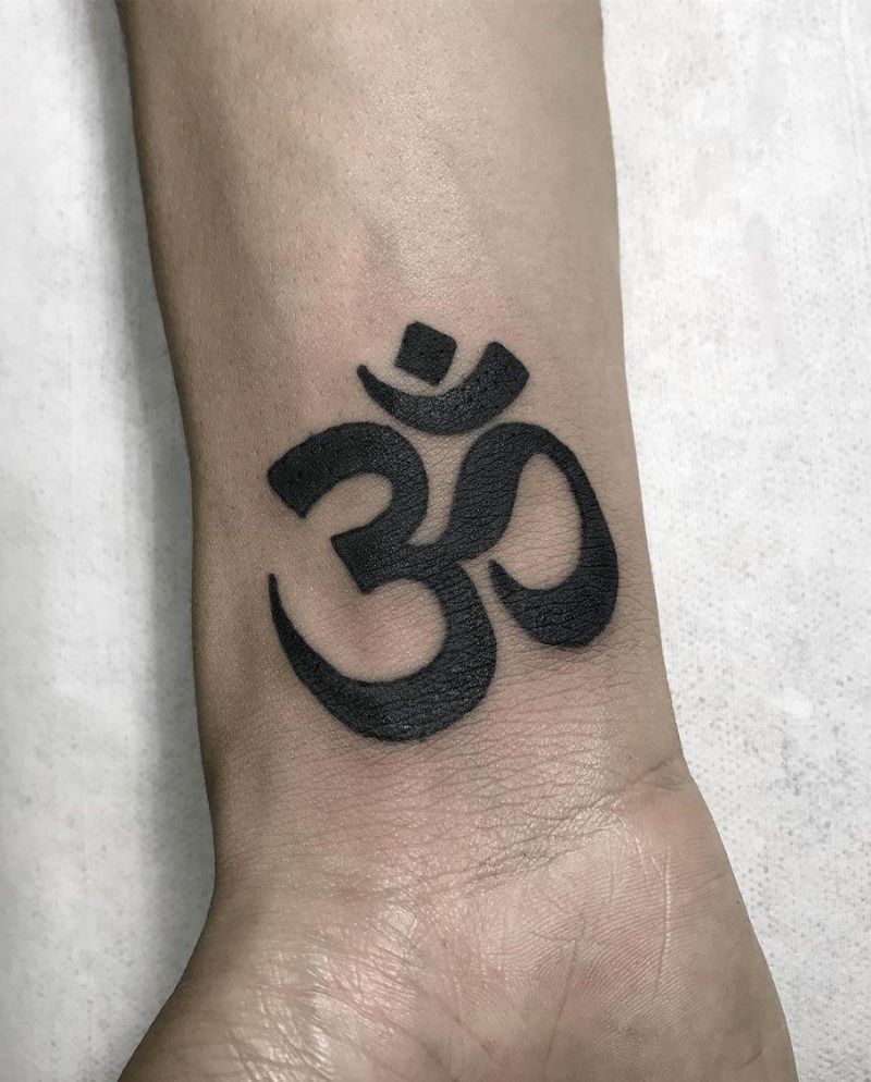 30 Pretty AUM Tattoos to Inspire You