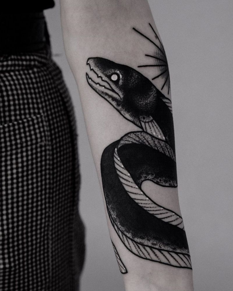 30 Pretty Eel Tattoos to Inspire You