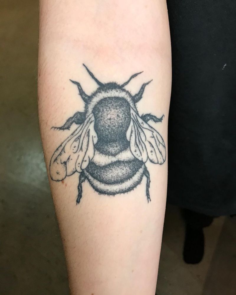 30 Pretty Insect Tattoos That Make You More Attractive