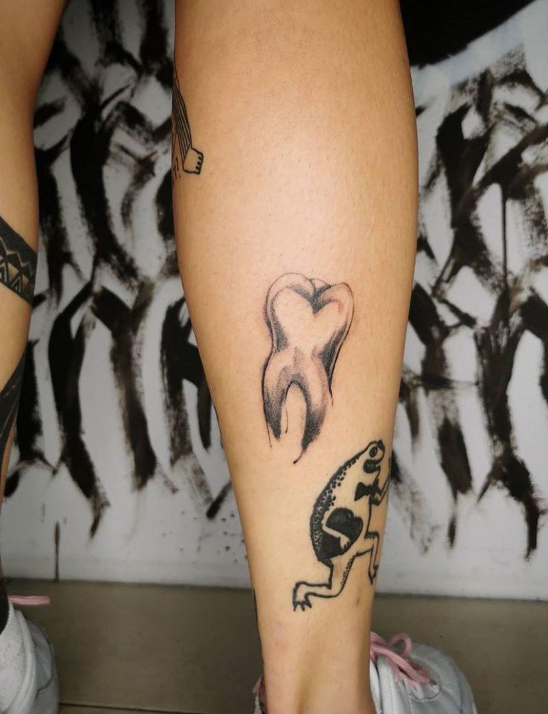 30 Pretty Tooth Tattoos to Inspire You