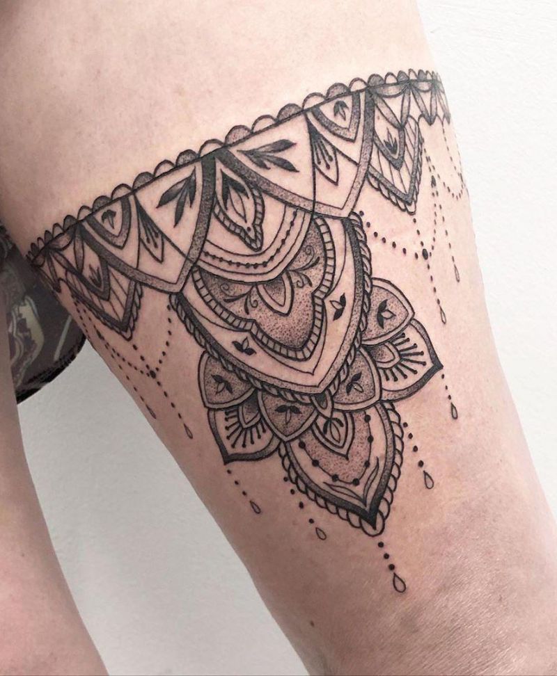 30 Pretty Garter Tattoos Make You Charming