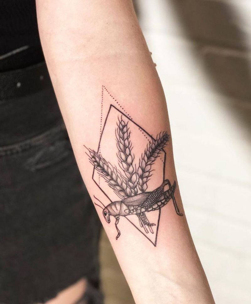 30 Pretty Grasshopper Tattoos You Must Try