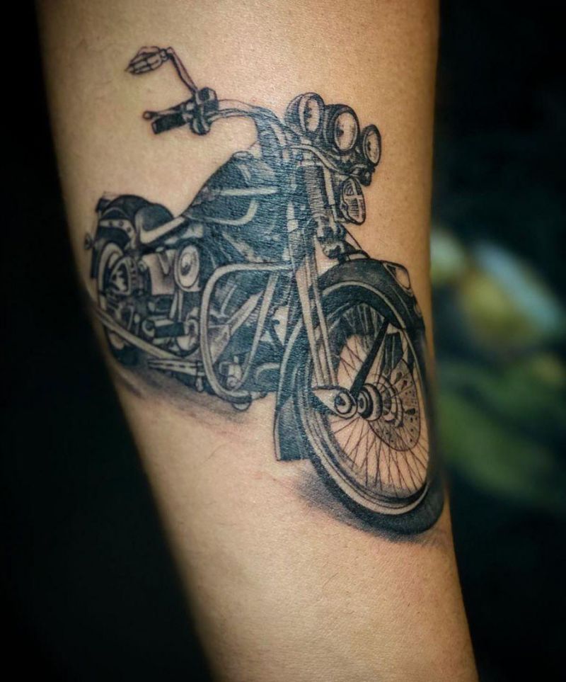 30 Pretty Motorcycle Tattoos You Will Love to Try