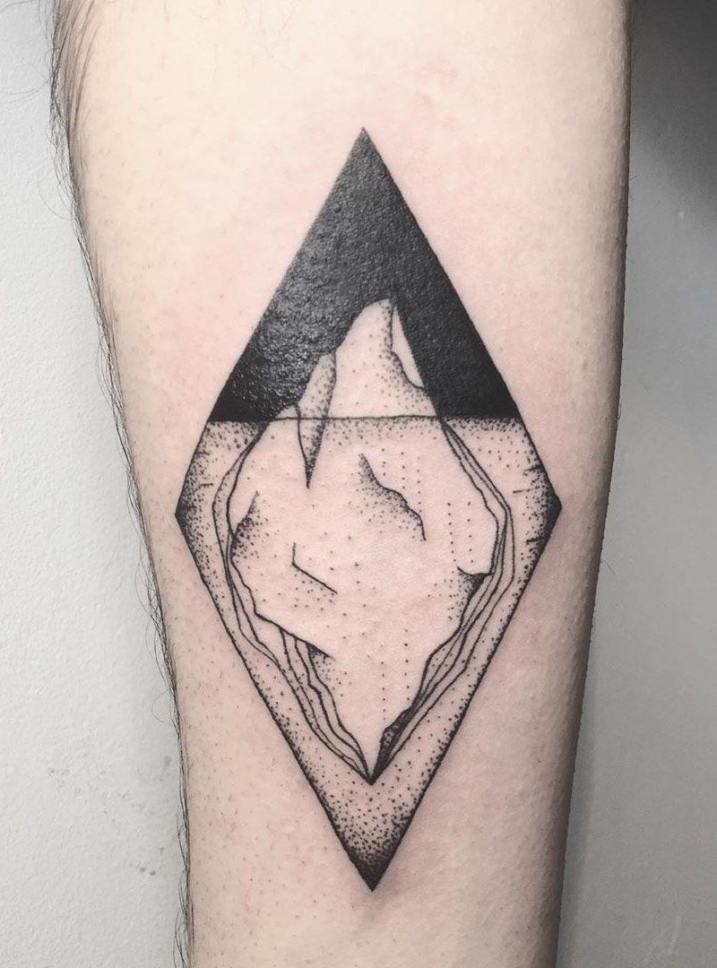 30 Pretty Iceberg Tattoos You Will Love