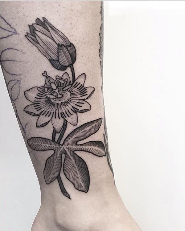 30 Pretty Passion Flower Tattoos You Must Try