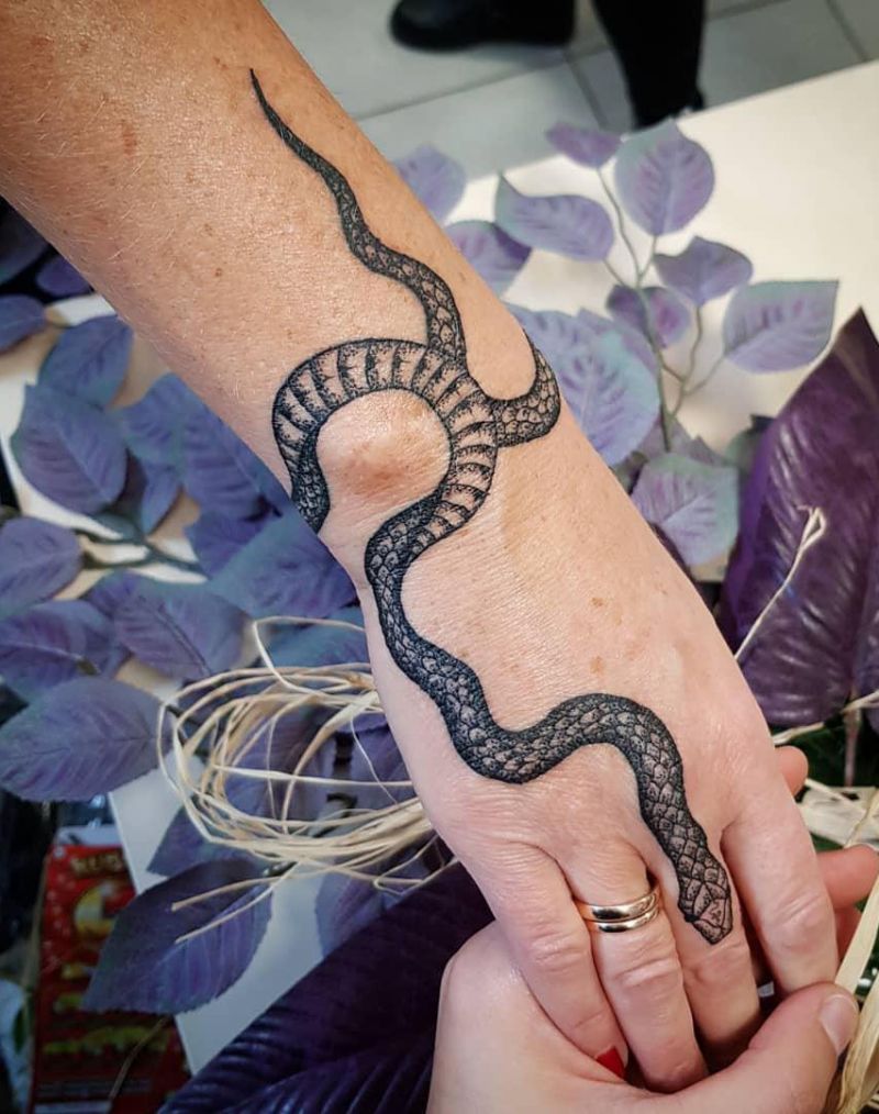 30 Pretty Viper Tattoos You Will Love