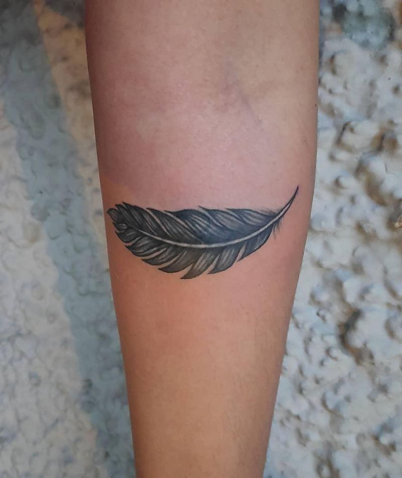 30 Pretty Feather Tattoos You Must Try