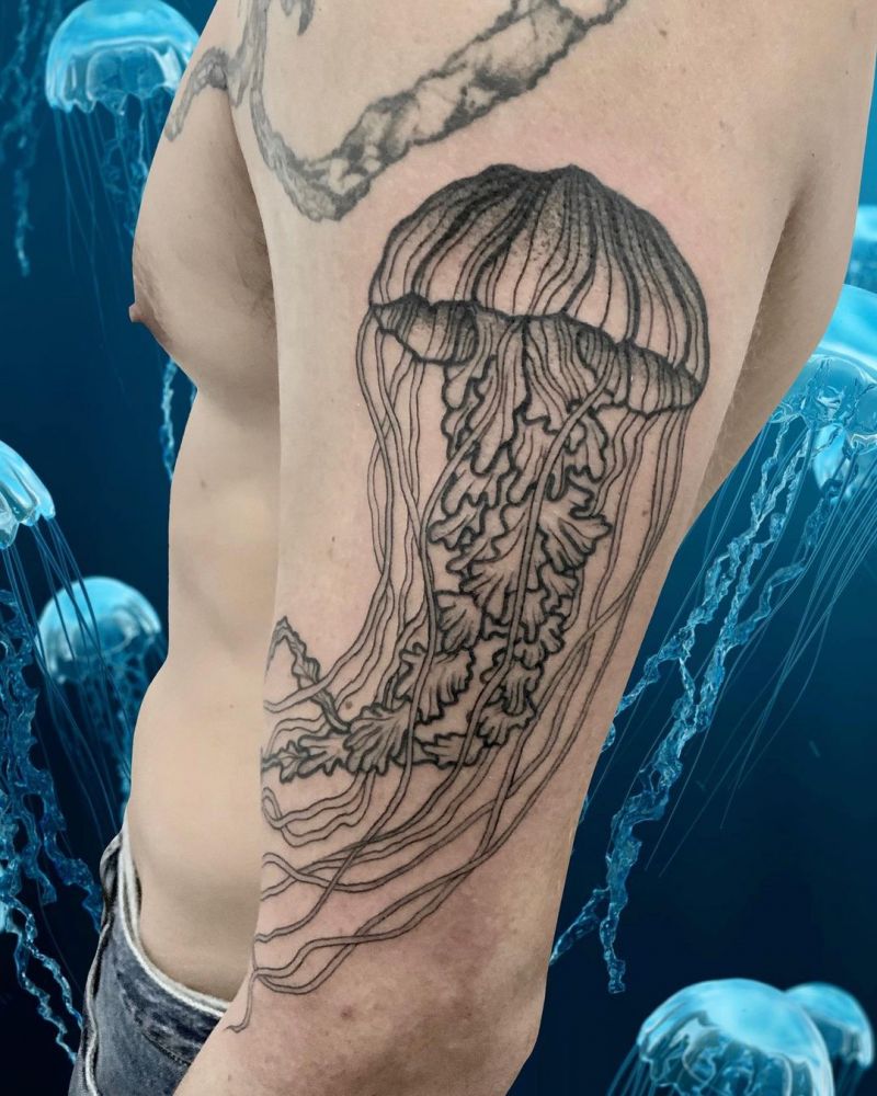 30 Pretty Jellyfish Tattoos You Must Try