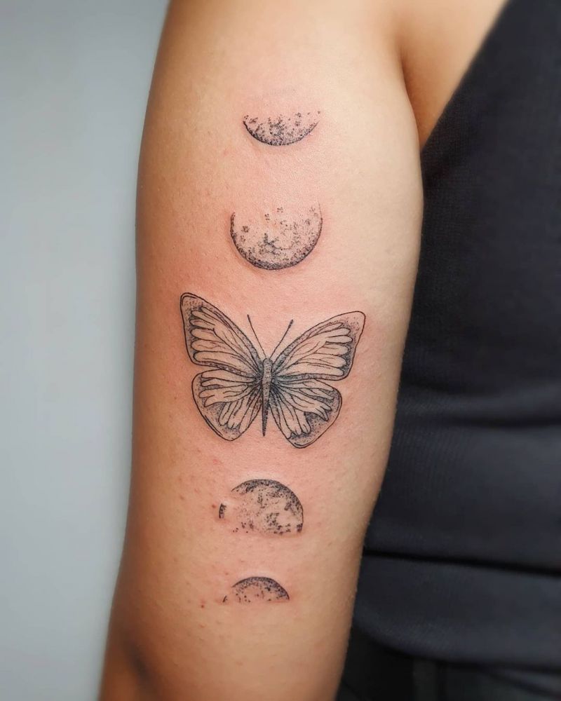 30 Pretty Moon Tattoos You Will Love