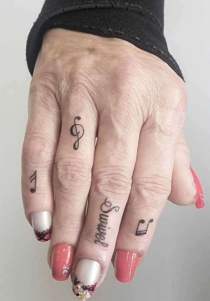 30 Pretty Music Tattoos to Inspire You