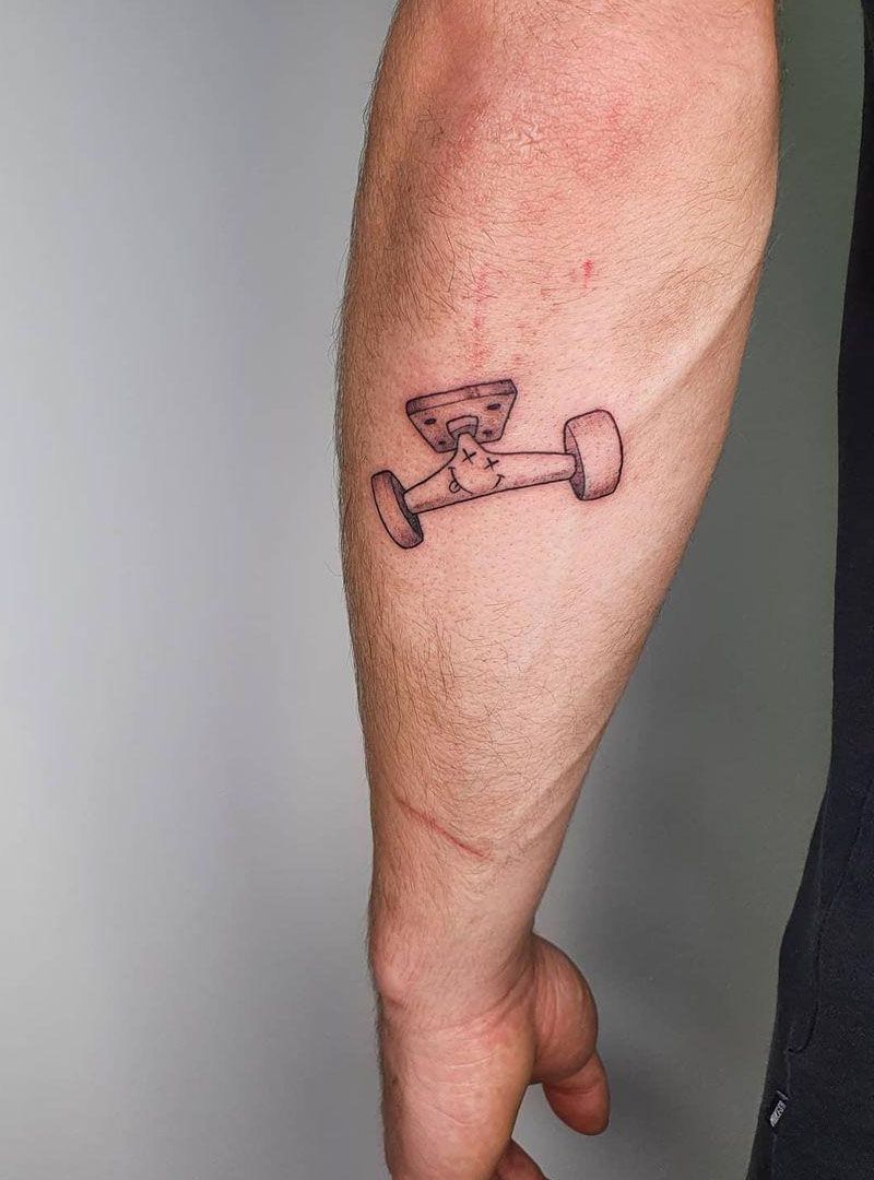 30 Pretty Skater Tattoos You Will Love