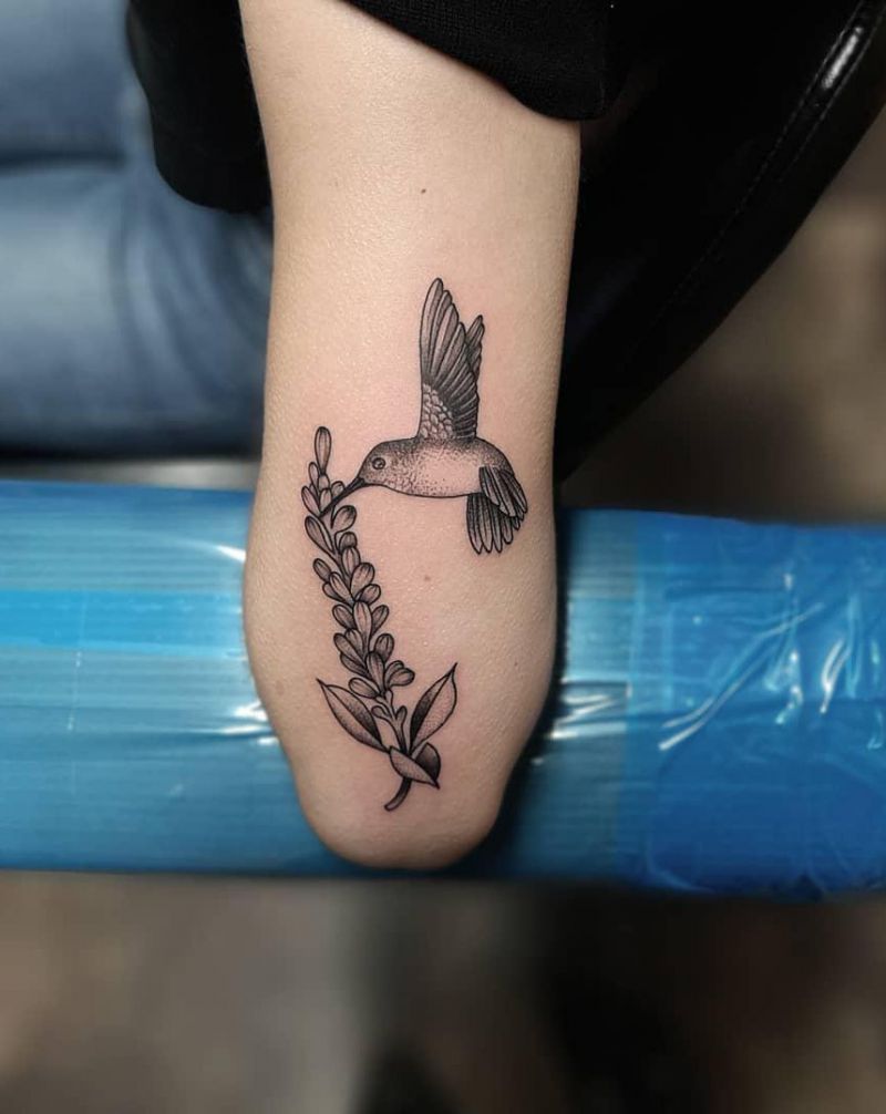 30 Pretty Hummingbird Tattoos You Must Try