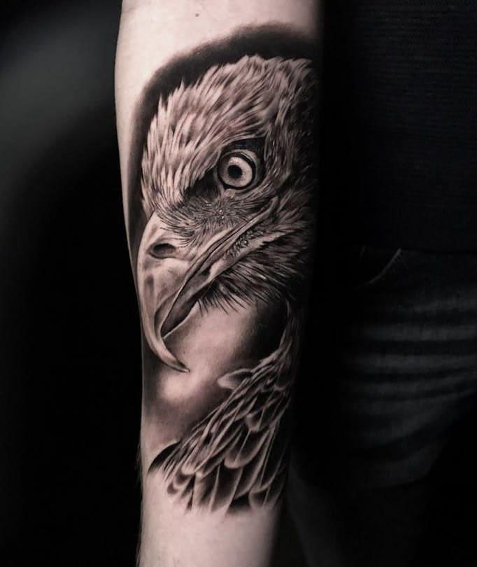 30 Pretty Eagle Tattoos Show Your Temperament