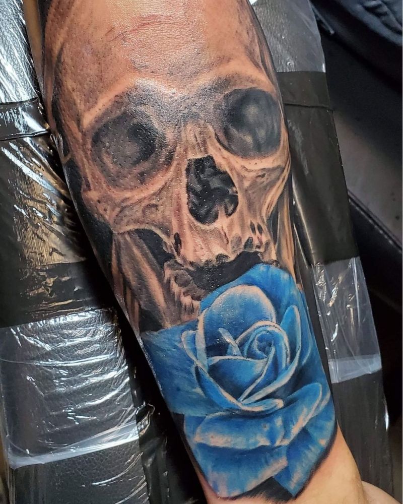 30 Pretty Blue Rose Tattoos You Must Try