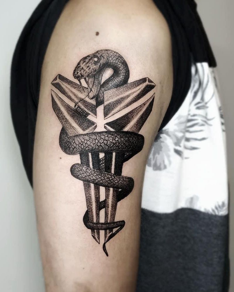 30 Pretty Cobra Tattoos to Inspire You