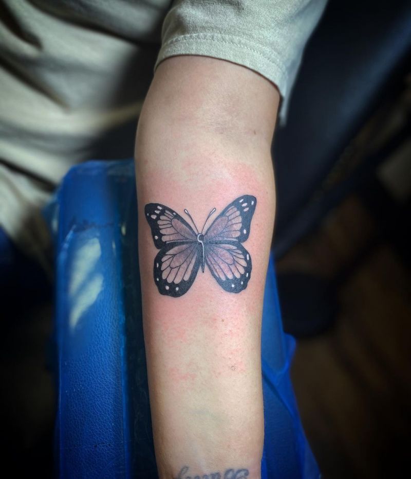 30 Pretty Butterfly Tattoos for Inspiration