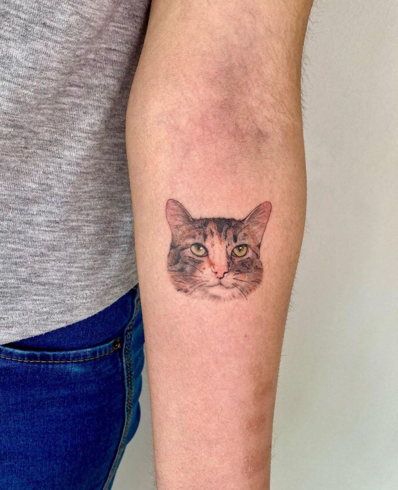 30 Cute Cat Tattoos You Will Love