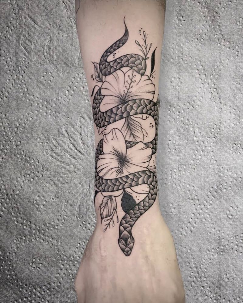 30 Pretty Python Tattoos You Will Love