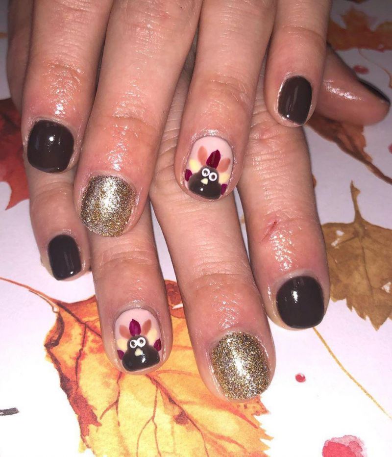 30 Trendy Thanksgiving Turkey Nails