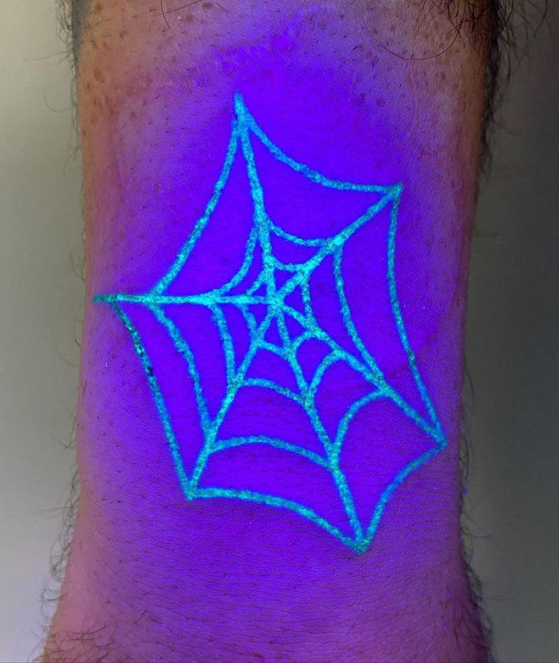 30 Pretty UV Tattoos for Inspiration