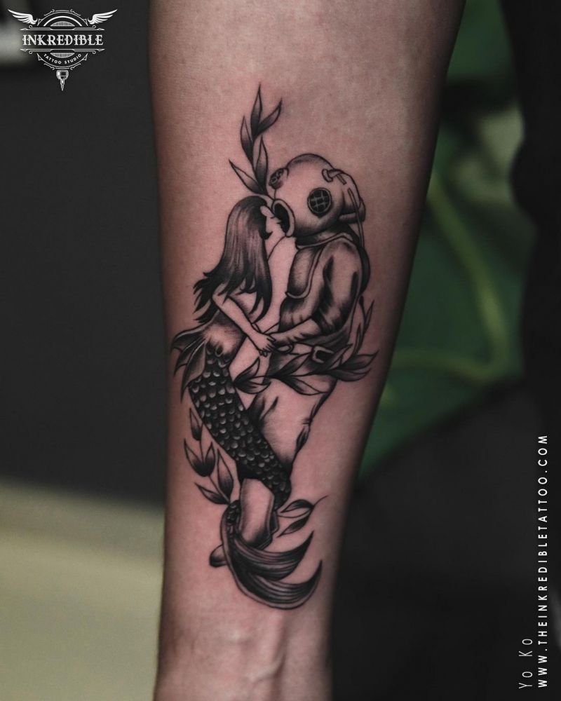 30 Pretty Mermaid Tattoos to Inspire You