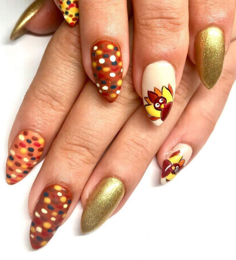 30 Trendy Thanksgiving Turkey Nails