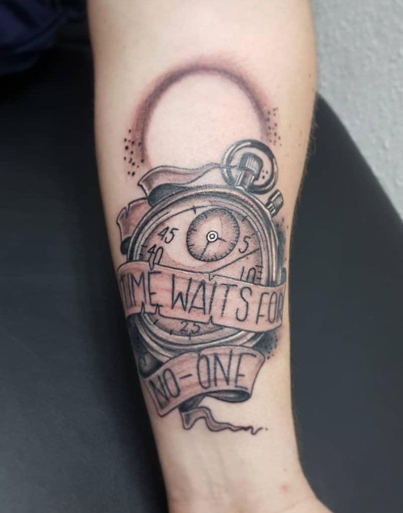 30 Pretty Stopwatch Tattoos You Will Love