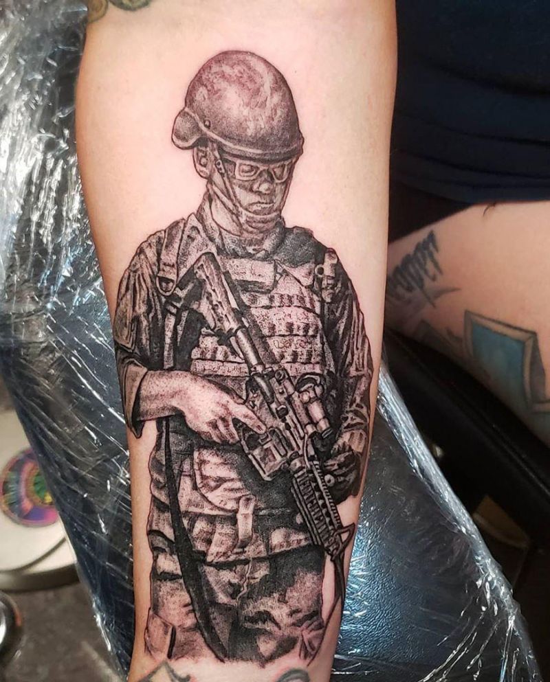 30 Pretty Army Tattoos to Inspire You