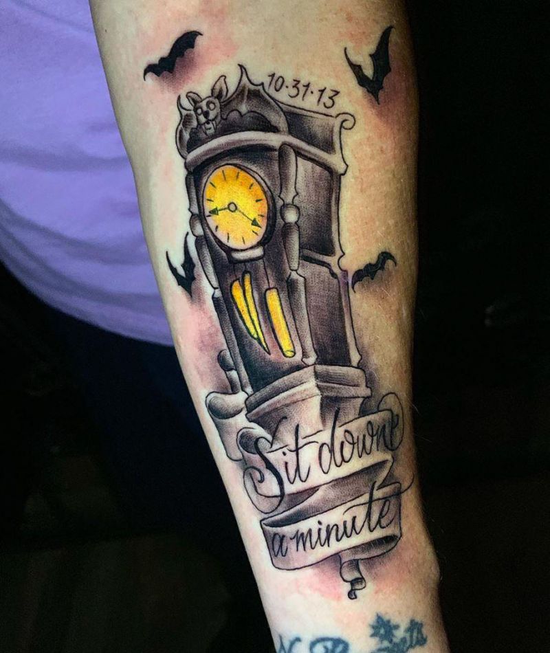 30 Pretty Grandfather Clock Tattoos for Inspiration