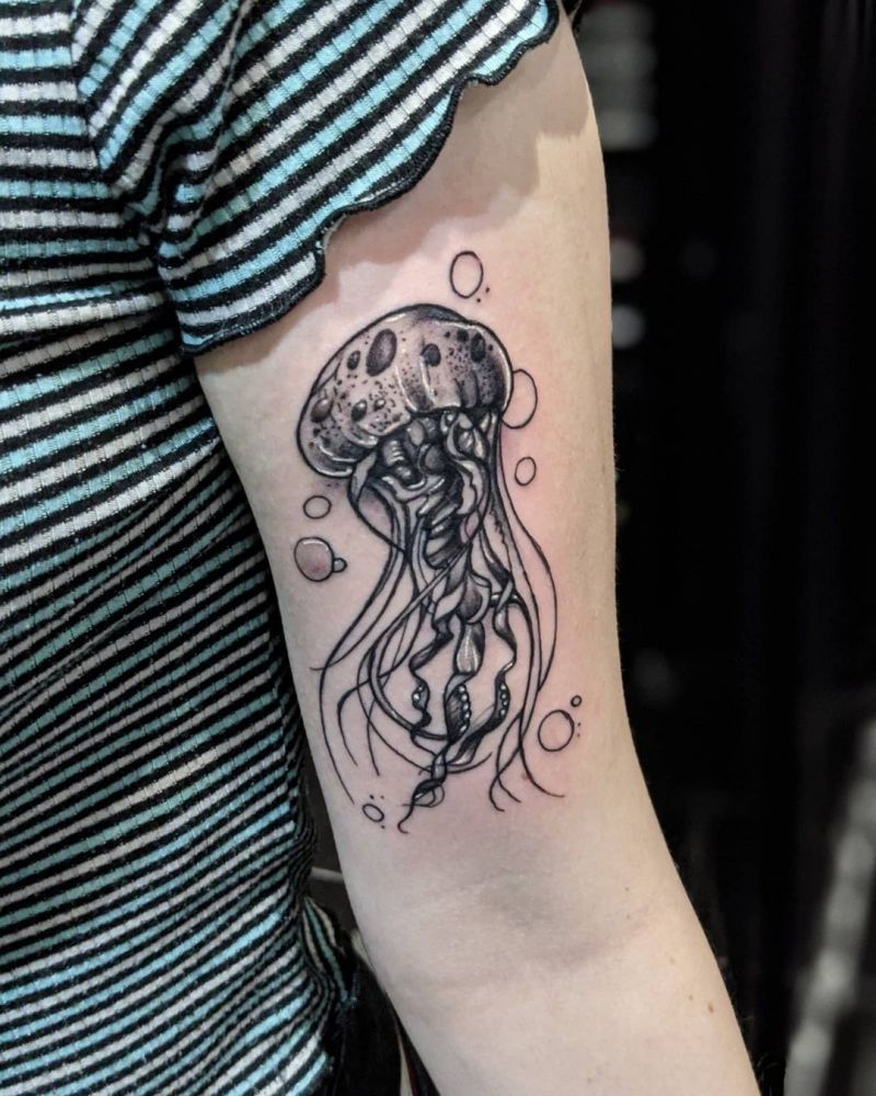 30 Pretty Jellyfish Tattoos You Must Try