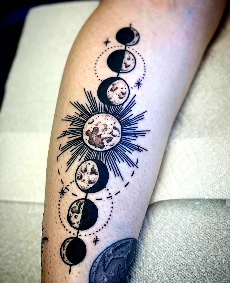 30 Pretty Moon Tattoos You Will Love