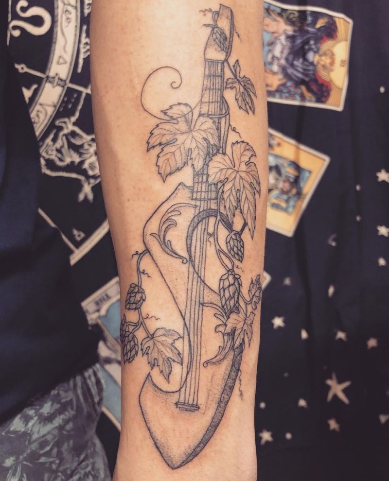 30 Pretty Music Tattoos to Inspire You